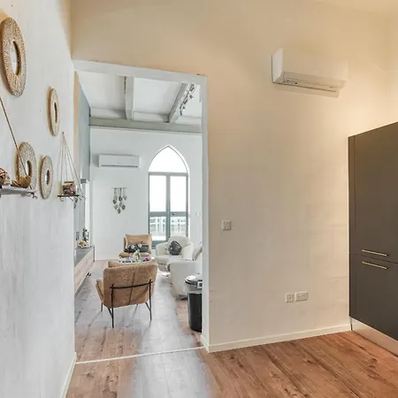 Apartment The Iconic Terrace