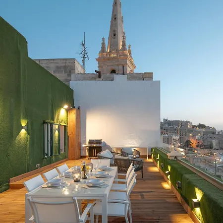The Iconic Terrace La Valeta