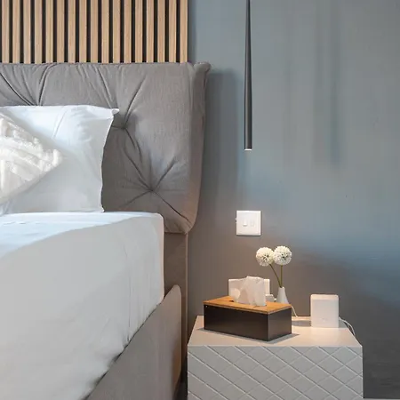 The Iconic Terrace Apartment