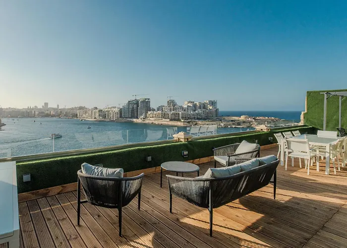 The Iconic Terrace *