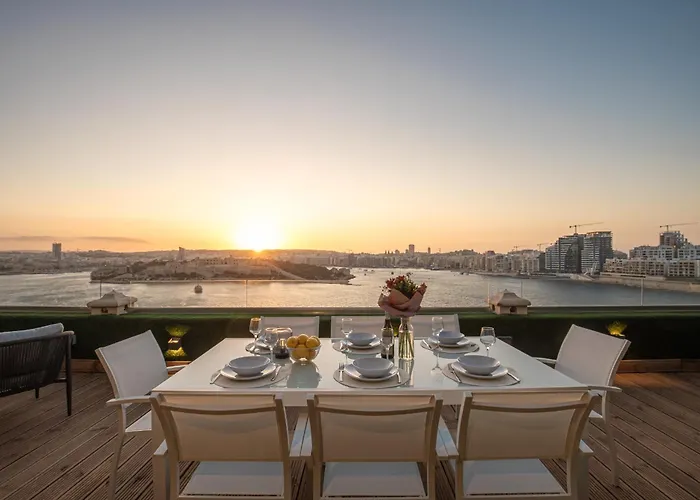 The Iconic Terrace Apartment