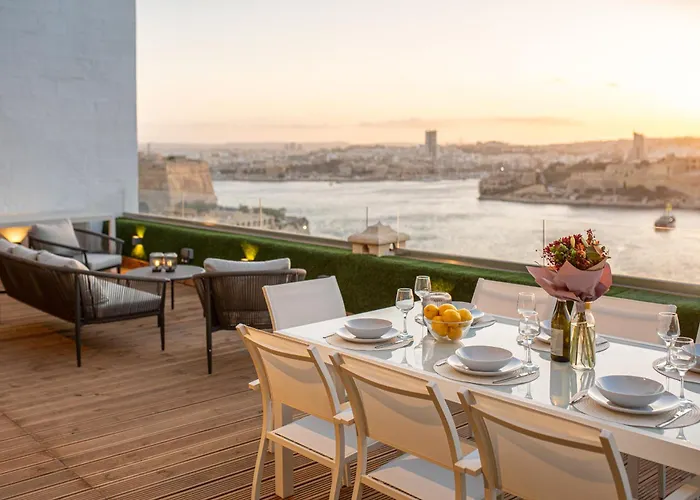 Apartment The Iconic Terrace