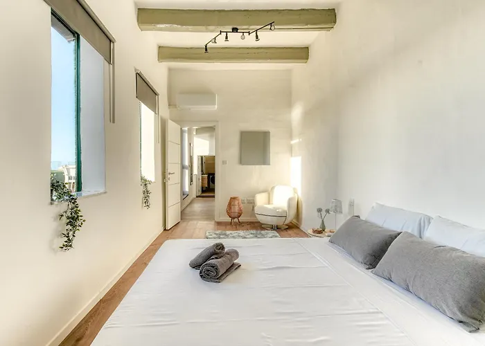 Apartment The Iconic Terrace