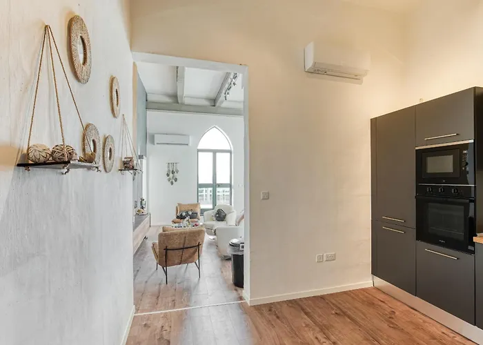 Apartment The Iconic Terrace