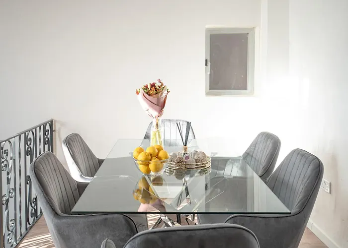 アパート The Iconic Terrace *